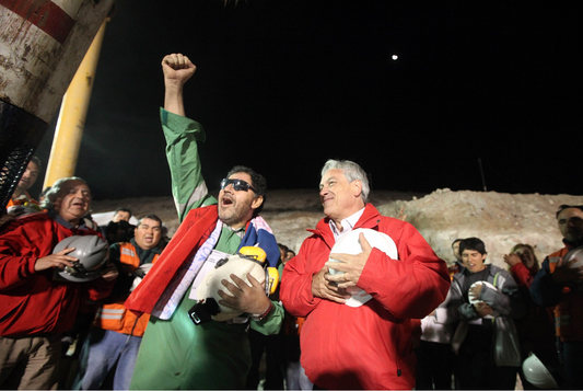 The 33 Miners of Copiapó Who Survived in Darkness